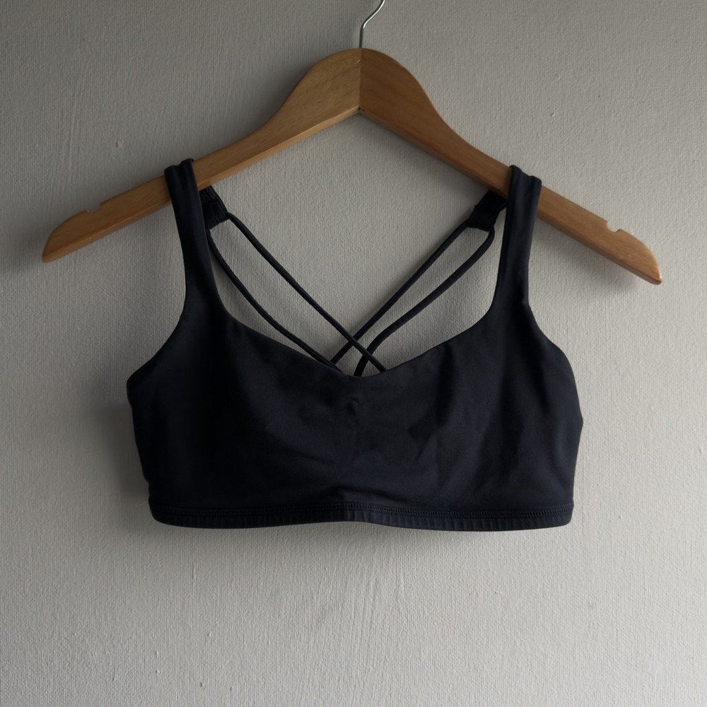 Lululemon Sports Bra Womens 6 Black Yoga Active Athleisure